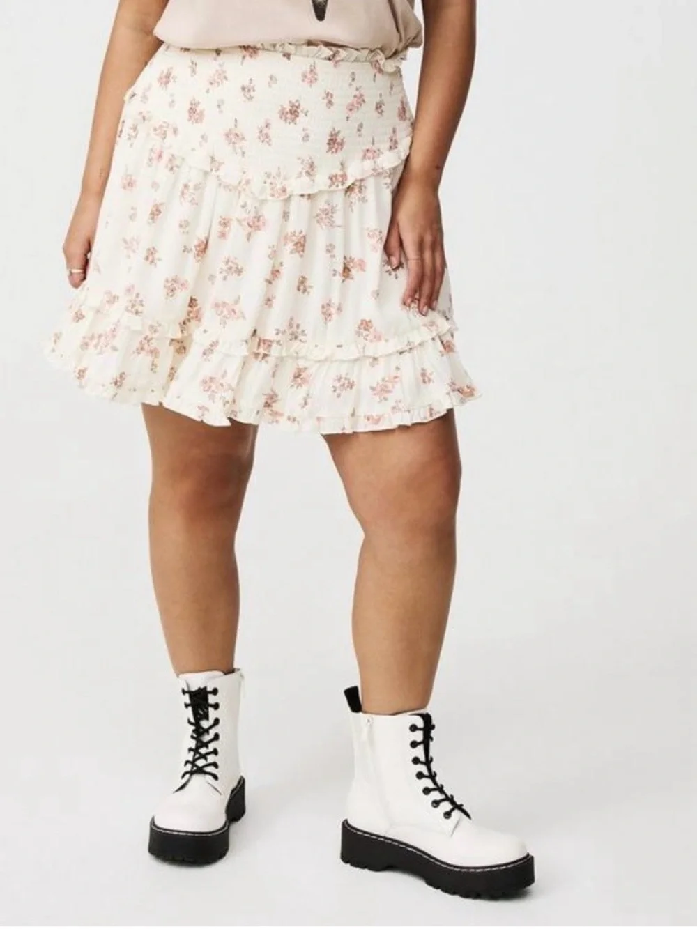 Tiered Floral Smocked Ruffled Mini Skirt - Size 0X - NWT